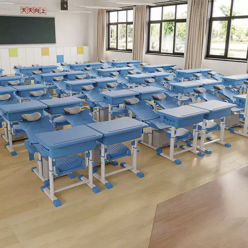 Folding desks and chairs that can be reclined and raised for lunch break